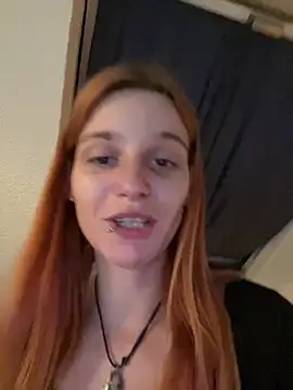 LeylaSquirtyBirty webcam