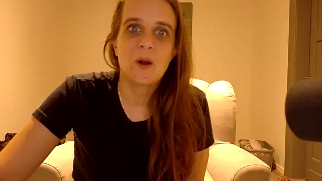Chantalee webcam
