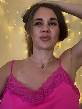 LucieMack webcam
