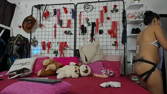 playful-girls webcam