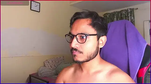 fuckkboy101 (M young) - HORNY,MAKE ME  CUM