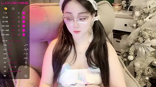 Monica-666888- webcam