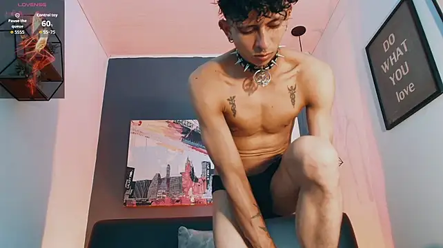 Maximoking26 webcam