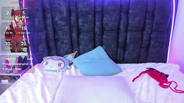 Aurora_Doll_