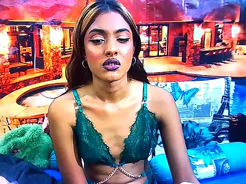 IndianPretty14u2Luv webcam