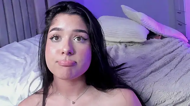 NaomiVelourr webcam
