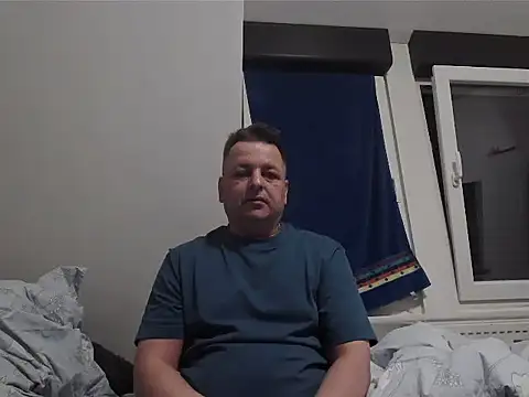 boy0230M webcam