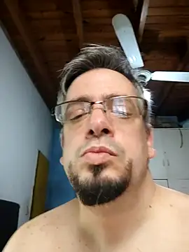 MrBig_2025 webcam