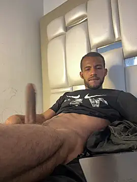 Criistian_prado webcam