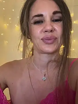 LucieMack webcam