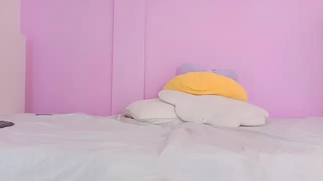 SeleneGibson__ webcam
