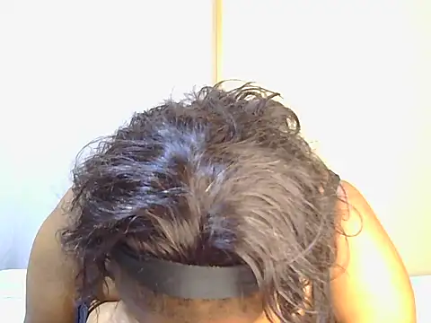 Leo_kity live cam on StripChat
