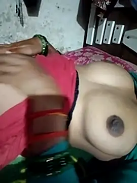 Lona2525 live cam on StripChat