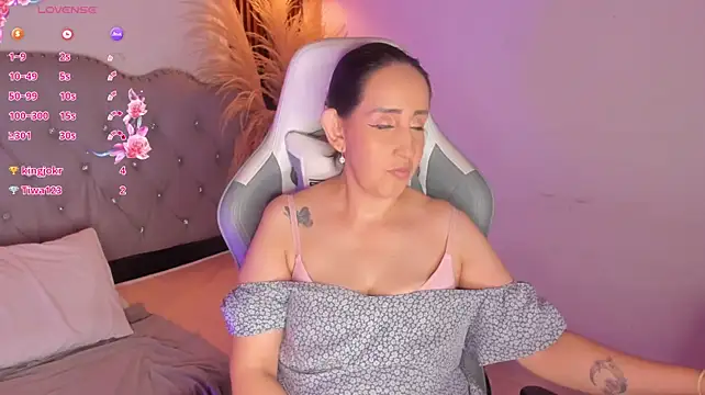 Jadde_hamad live cam on StripChat