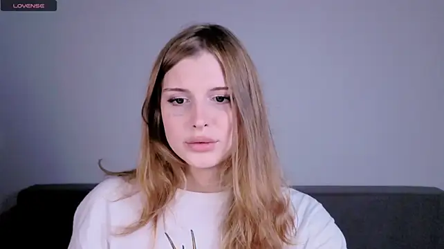 LouiseKane webcam