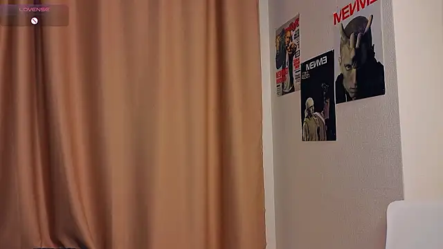 MaryVexx webcam