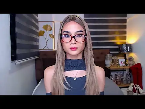 JuicyCockThea webcam