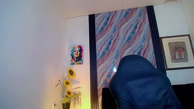 The_babys_wordl webcam