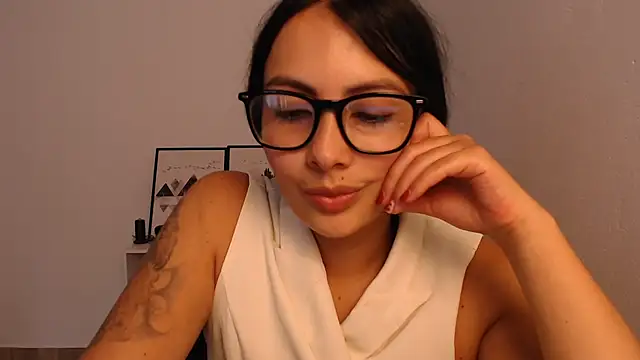lalawhitte webcam