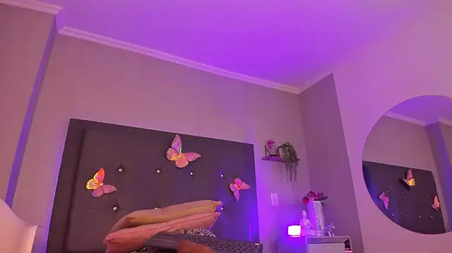 emma_lye webcam