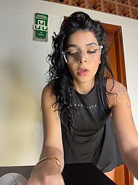 ArieliciousXXX 🔯 online nude stream