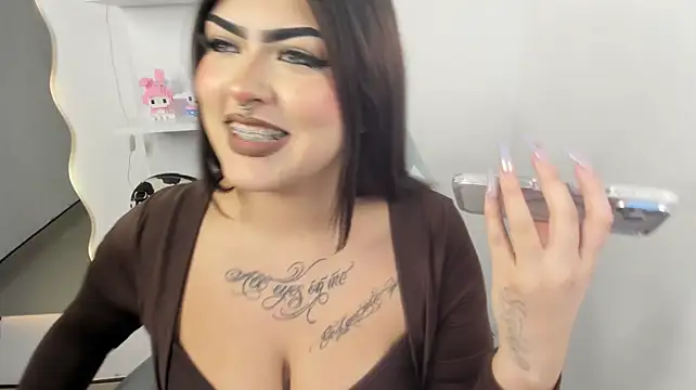 hollycute__ webcam