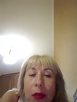 SelinaLovqx webcam