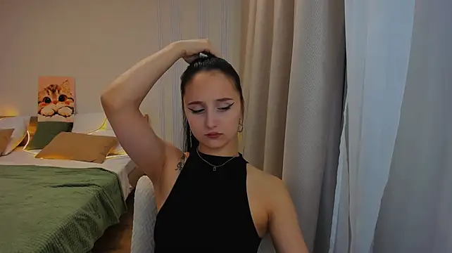 JulietteMonli webcam