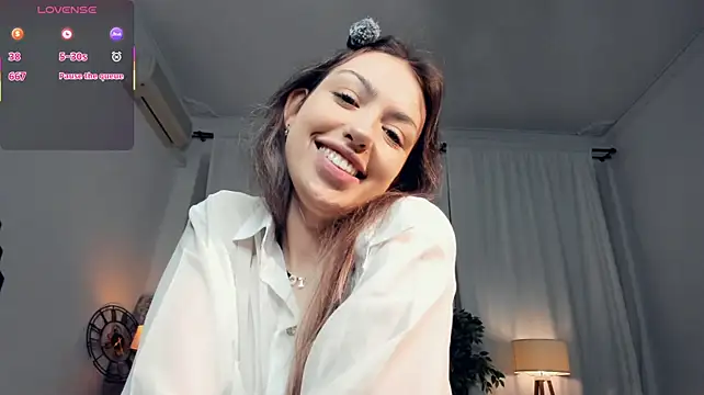 Mia_thooorn webcam