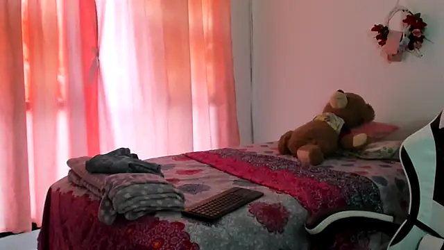 __Emma__11__Lecat_ ✏ live webcam