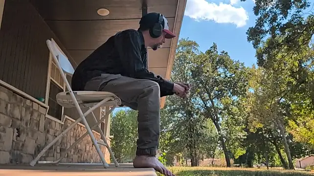 stoner_420 (Ask my age) - doing the things