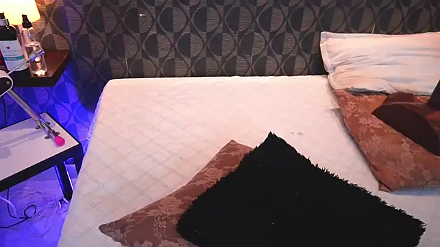 SharomRoss live sex cam