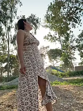 catalina16_ (F young) - SQUIRT IN PUBLIC😋