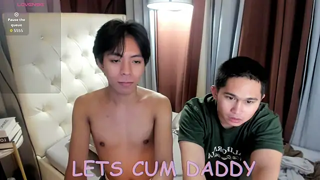 davincihugecock live cam on StripChat