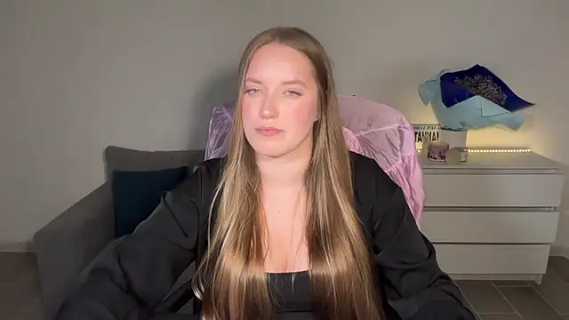 EvaMaddison webcam
