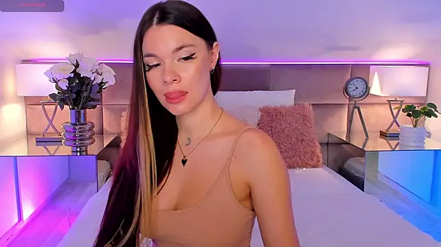 MiaMuse live cam on StripChat