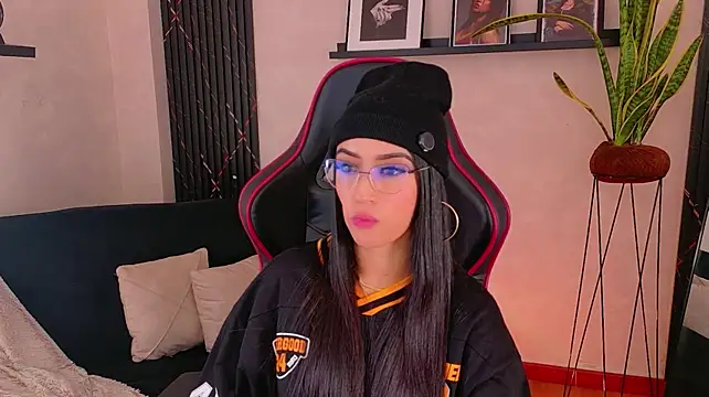 EmmyEvans1 webcam