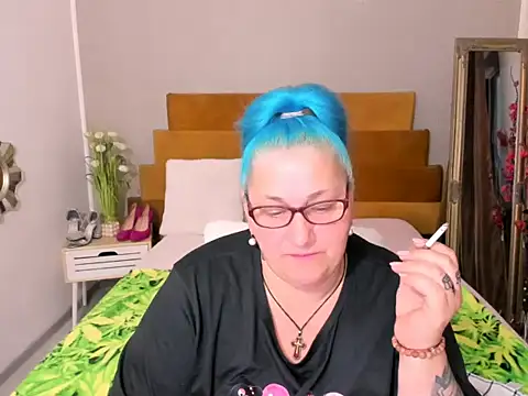Sugarmommy_69X webcam