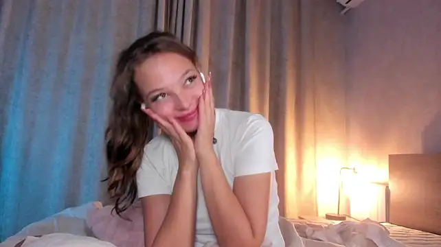 KitsuneDreams webcam