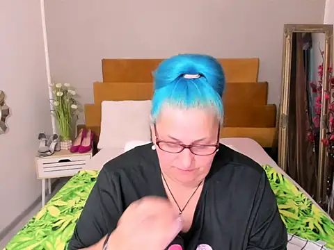 Sugarmommy_69X webcam
