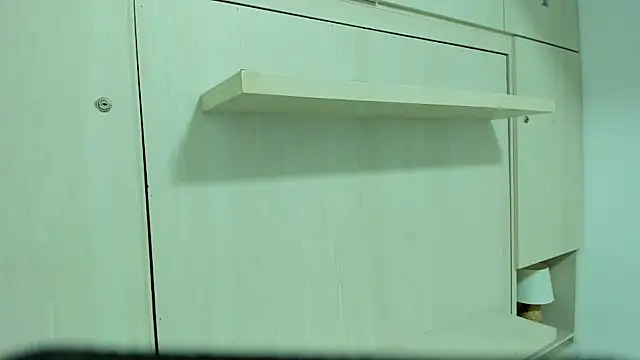 TaylorBloom webcam
