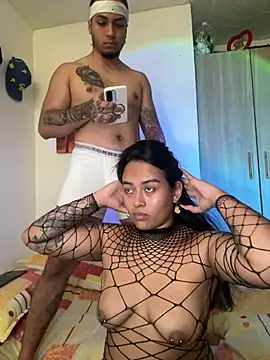 UR_LATIN_BUSHY_GUYS webcam