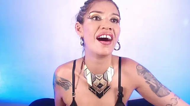 Agatha_Tenebris webcam