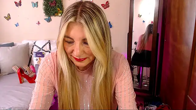 Jolie-Mature webcam
