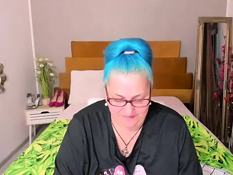 Sugarmommy_69X webcam