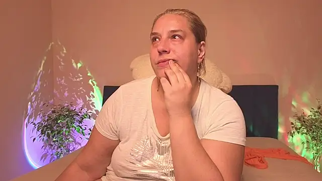 Bbw_Goddes webcam