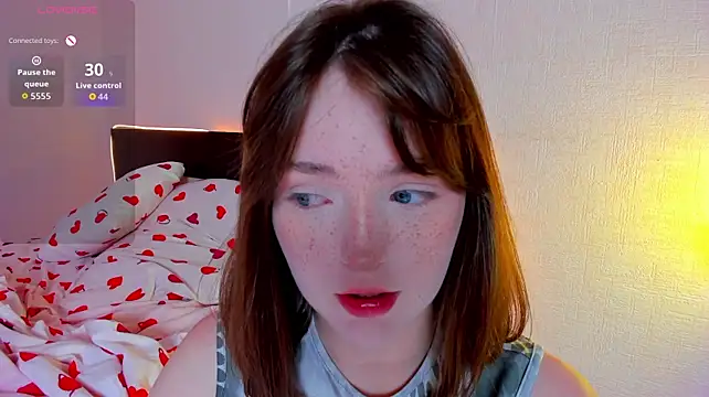 lexxxxxxi webcam