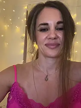 LucieMack webcam
