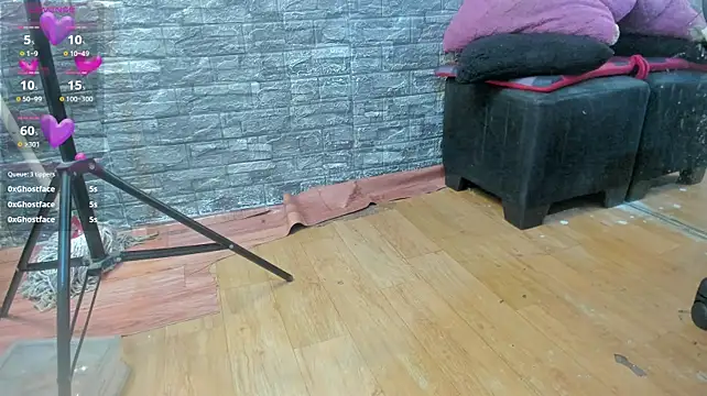 paola_ih webcam