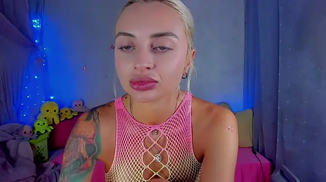 YourLizzyDoll ⬇ online chat